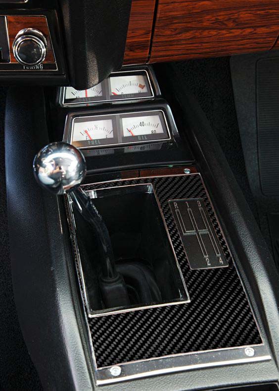 68 - 69 Camaro Manual Shift Plate Carbon Fiber Veneer – Anvil Auto